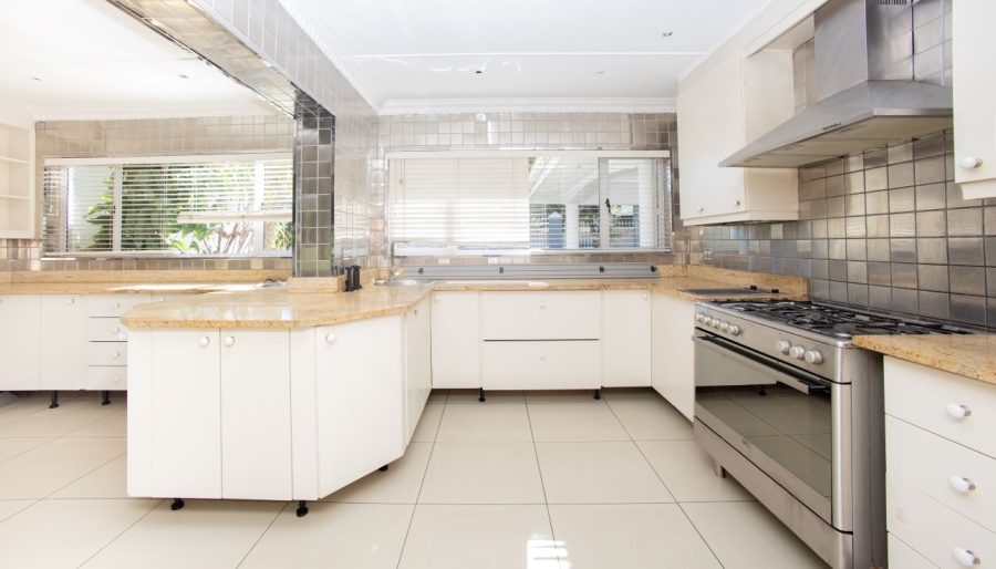 4 Bedroom Property for Sale in Beacon Bay Eastern Cape
